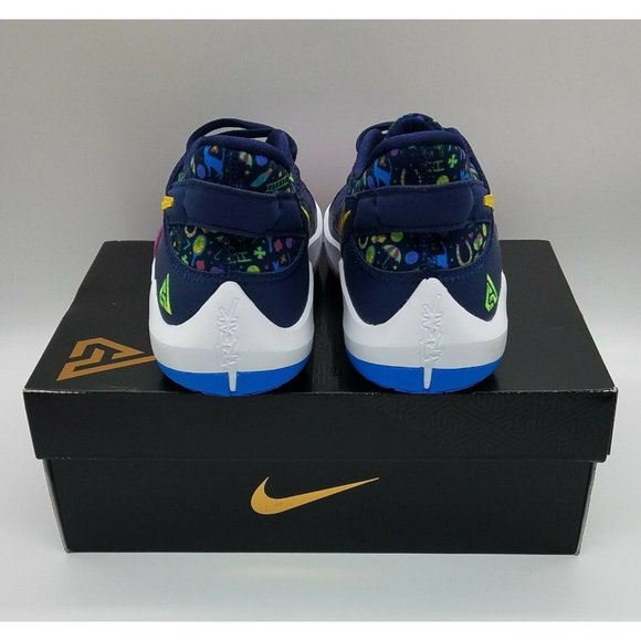 Nike Zoom Freak 2 \'Superstitious\' (GS) CT4592-400